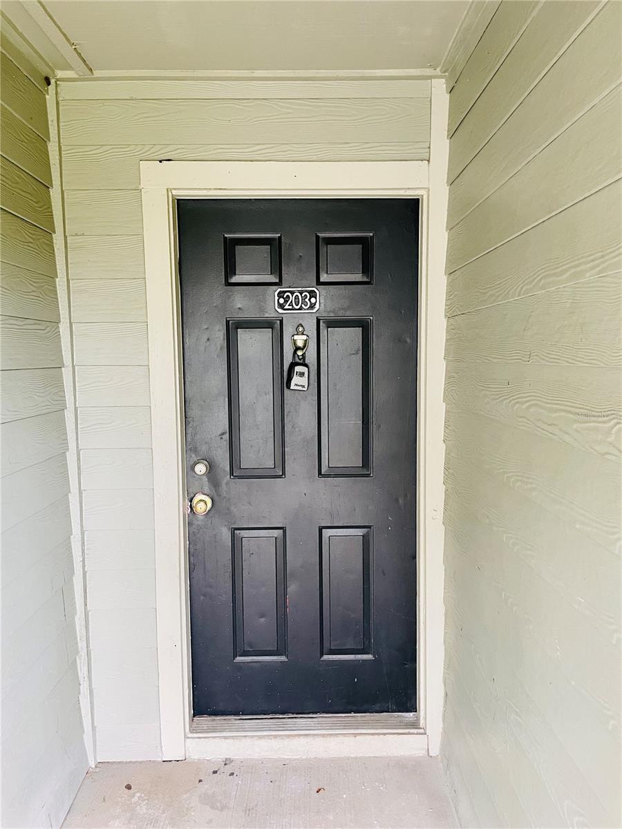 Image 3 of 21 For 6166 Westgate Drive 203