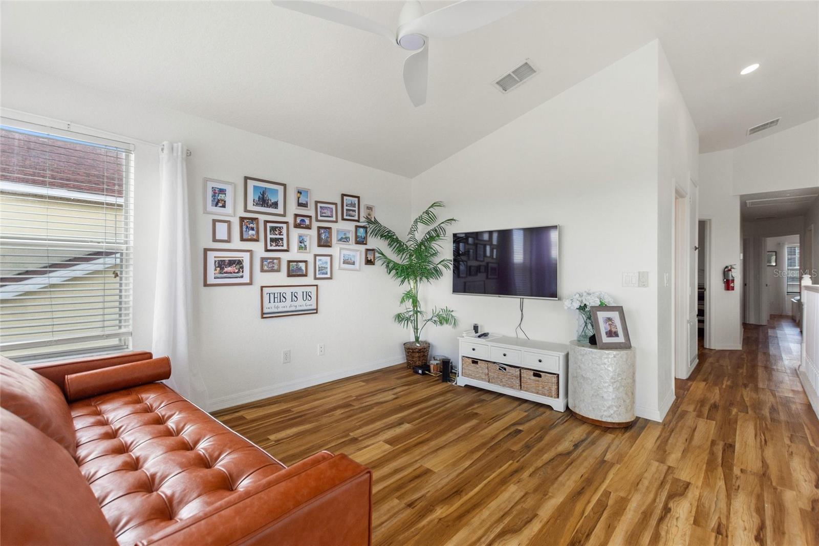Image 47 of 66 For 308 Windsor Place