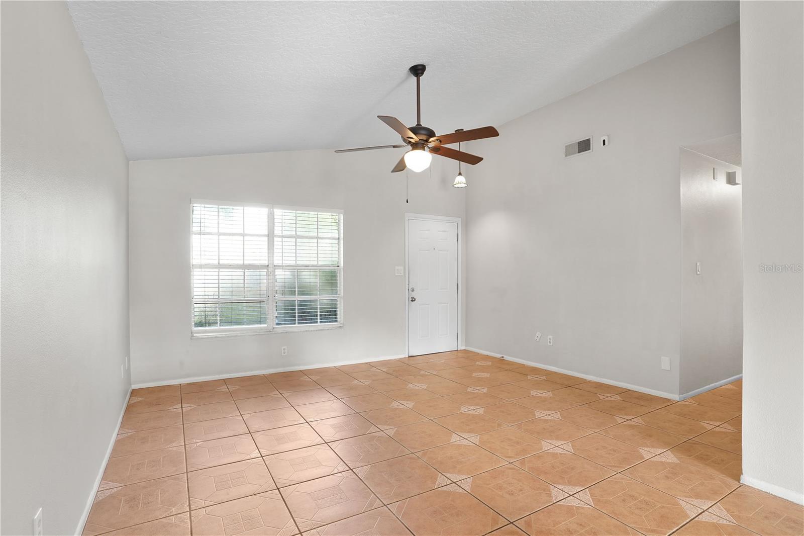 Image 7 of 35 For 891 Jerico Drive