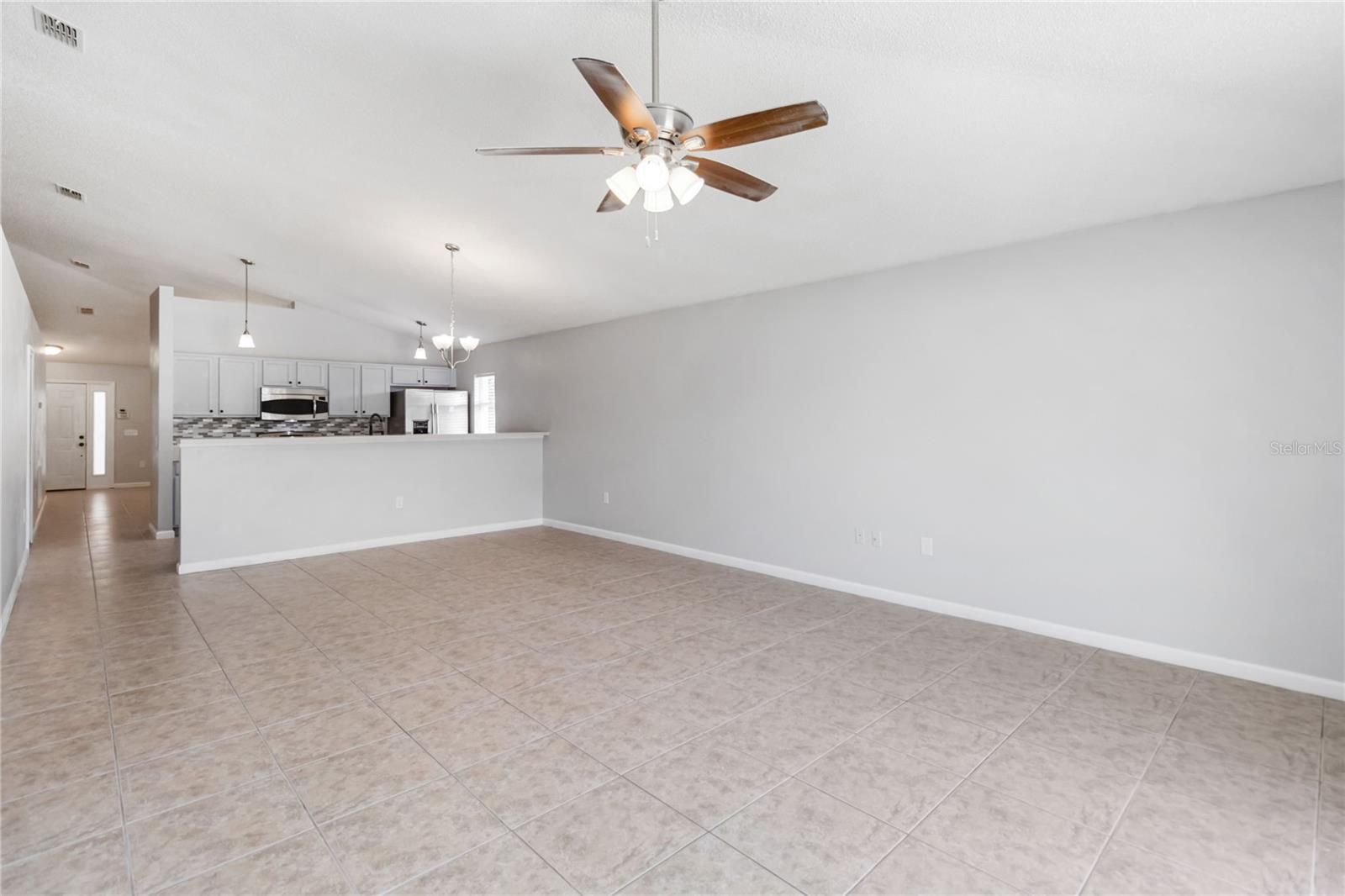 Image 13 of 36 For 2225 Sandridge Circle