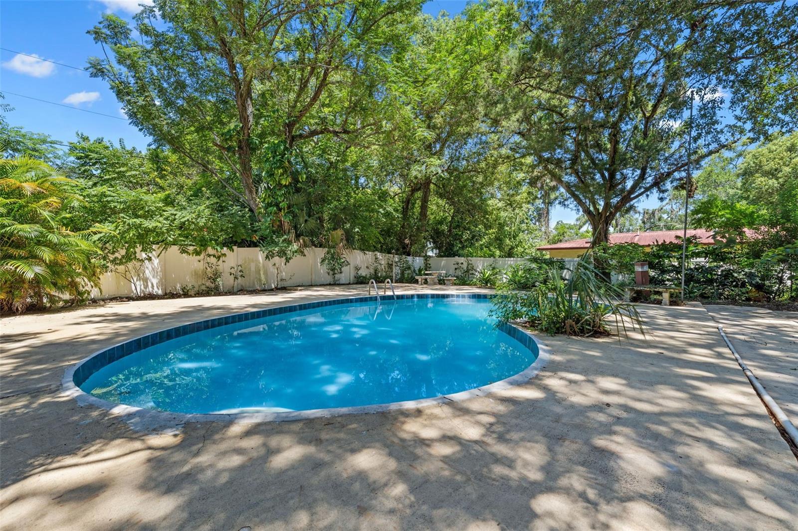Image 40 of 52 For 214 18th Street