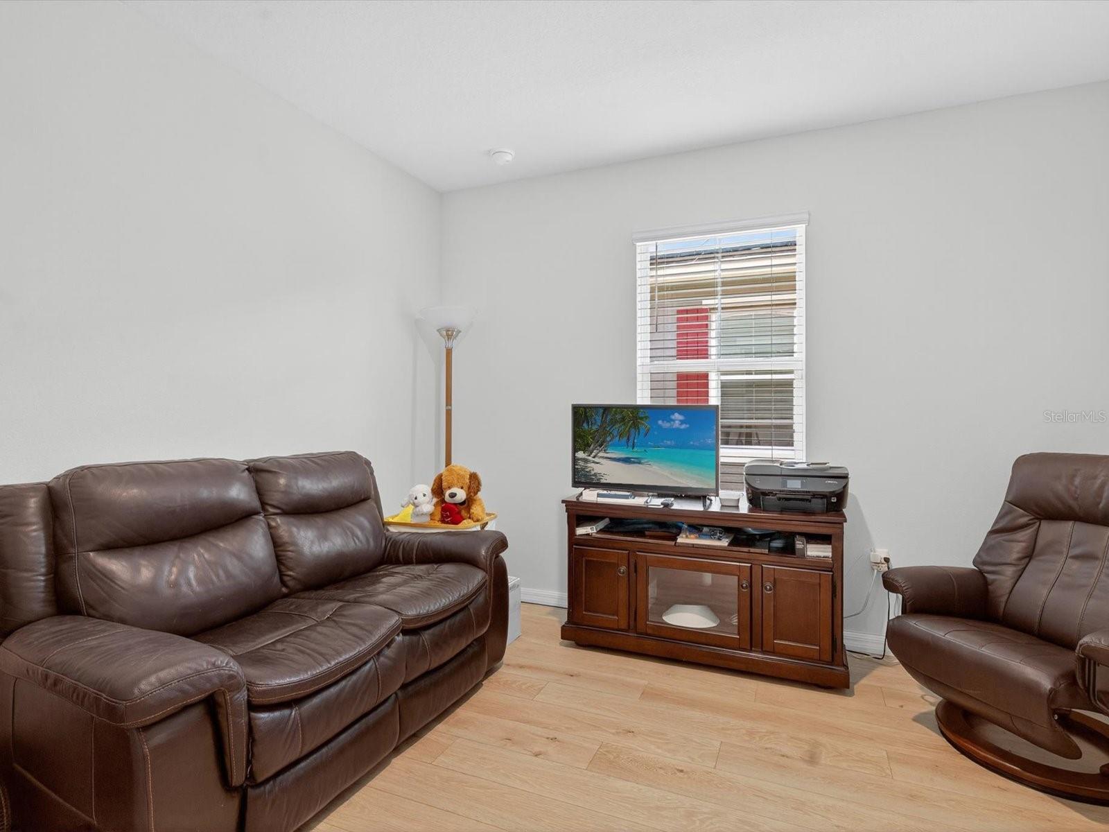 Image 17 of 32 For 1264 Hanoverian Drive