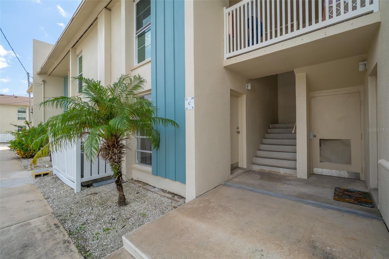 Image 15 of 38 For 250 Banana River Drive C11