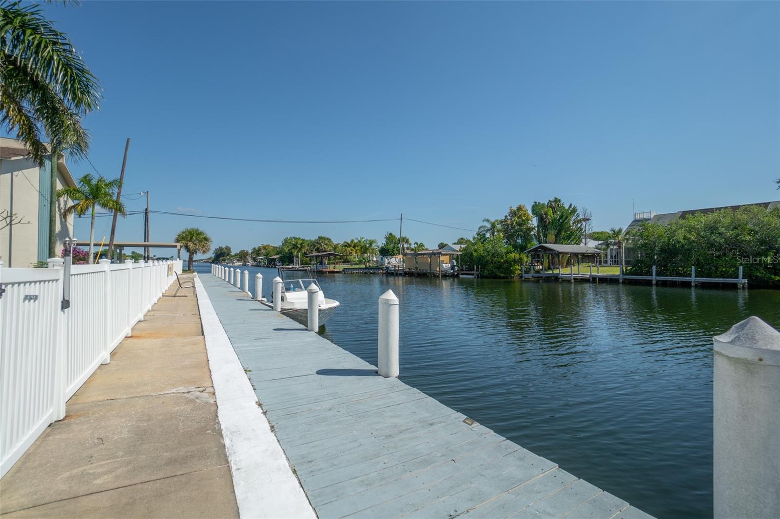 Image 26 of 38 For 250 Banana River Drive C11