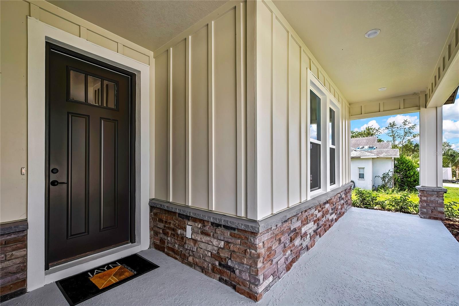 Image 3 of 64 For 6709 Freeport Drive