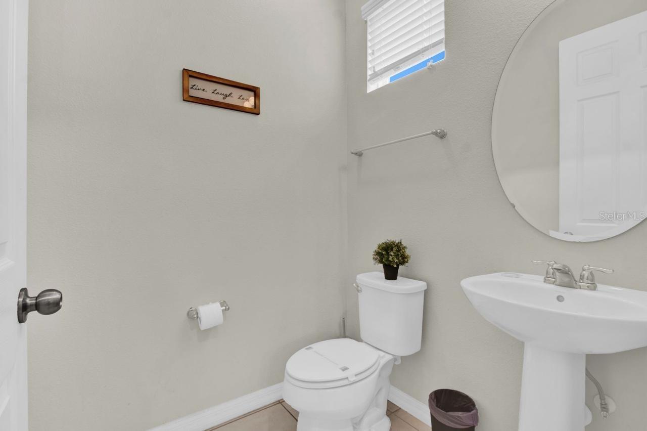 Image 13 of 41 For 9021 Flamingo Key Way