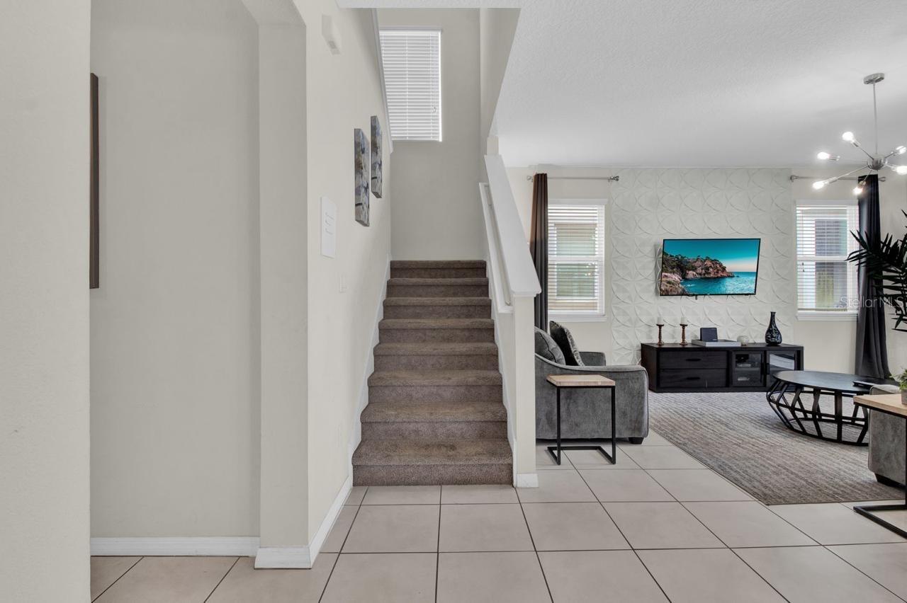 Image 19 of 41 For 9021 Flamingo Key Way