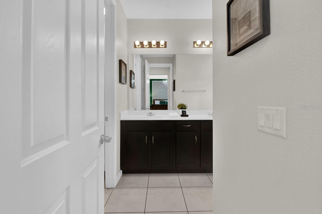 Image 30 of 41 For 9021 Flamingo Key Way