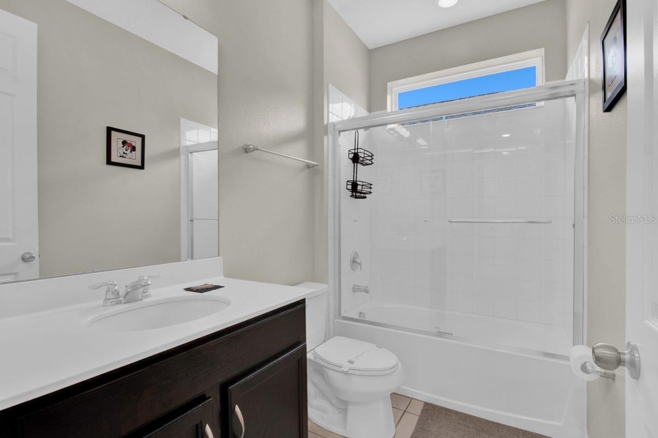 Image 31 of 41 For 9021 Flamingo Key Way