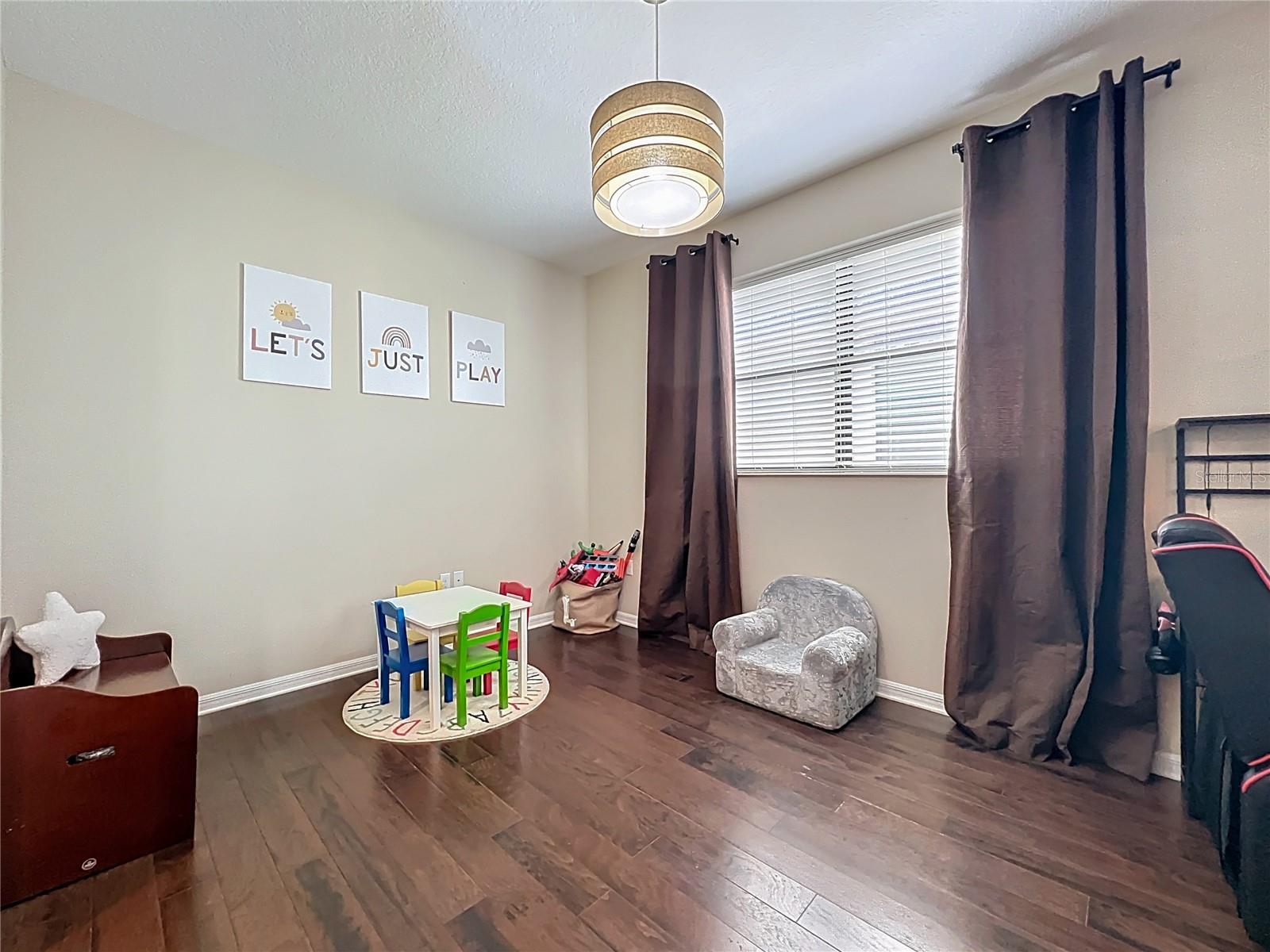 Image 13 of 52 For 10110 Armando Circle
