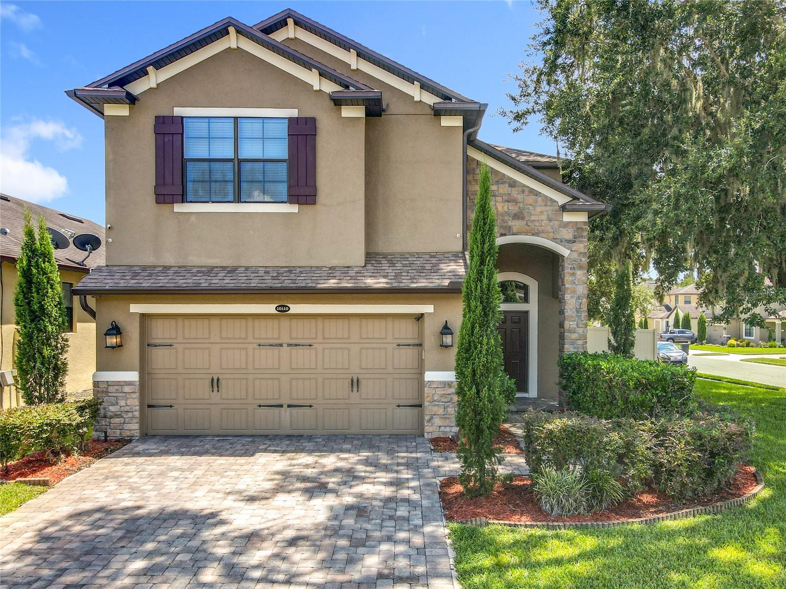 Image 3 of 52 For 10110 Armando Circle