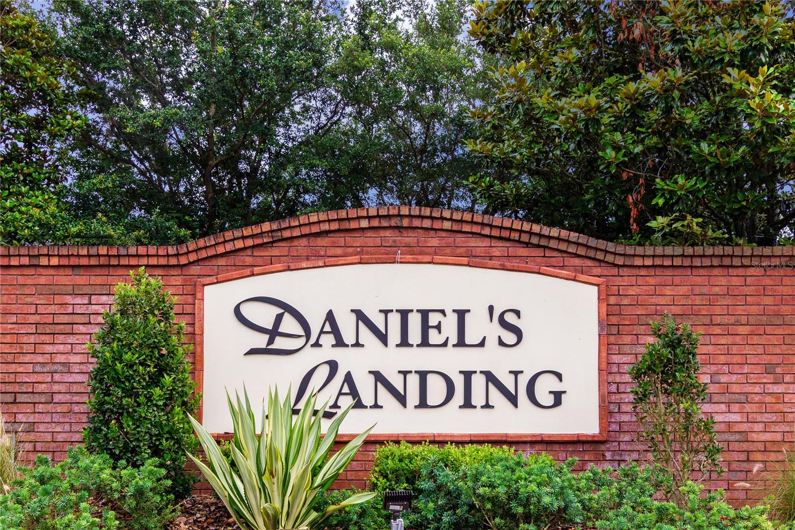 Image 2 of 28 For 13754 Daniels Landing Circle
