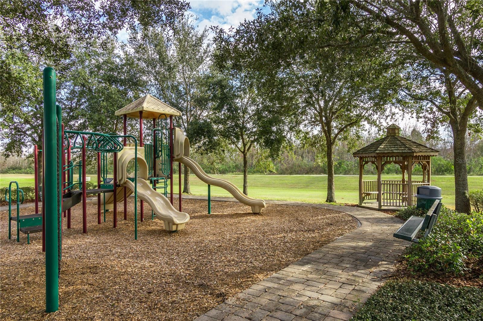 Image 26 of 28 For 13754 Daniels Landing Circle