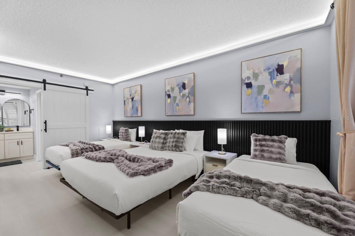 Image 11 of 24 For 7601 Canada Avenue 309
