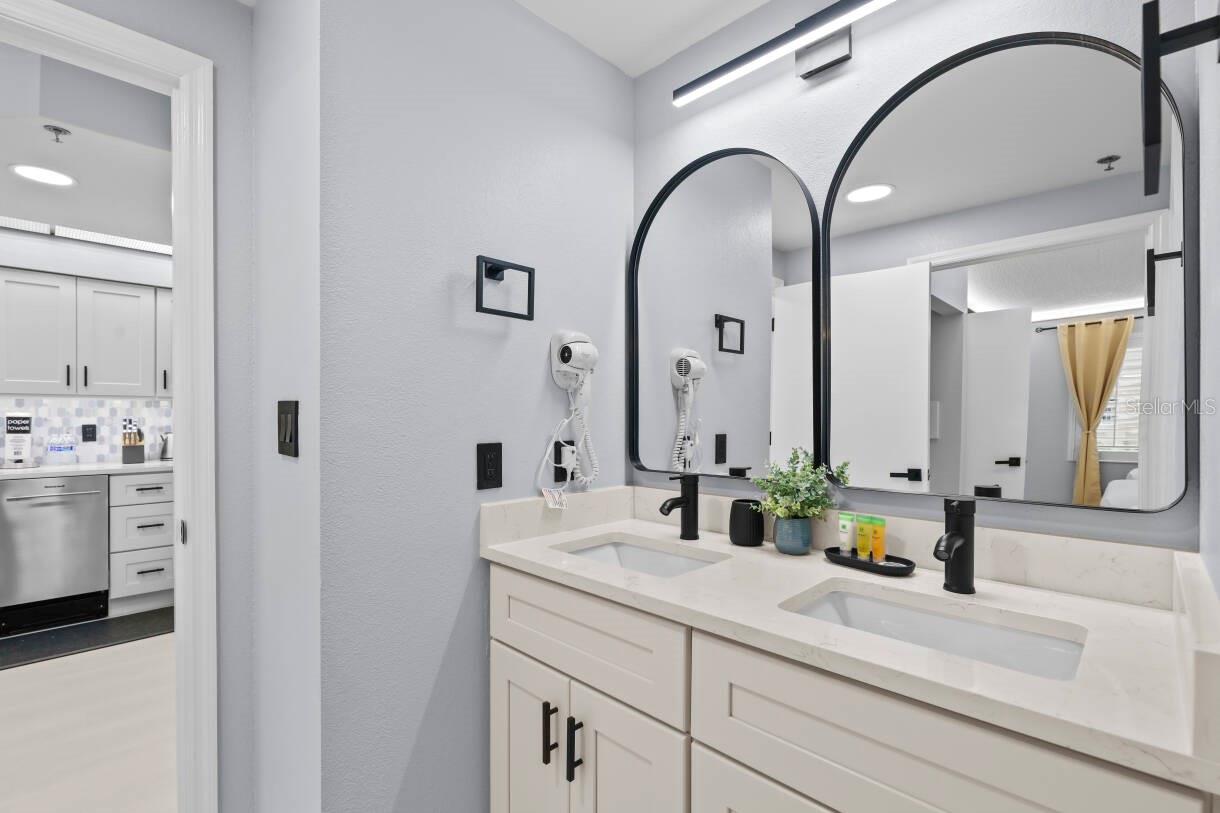 Image 12 of 24 For 7601 Canada Avenue 309