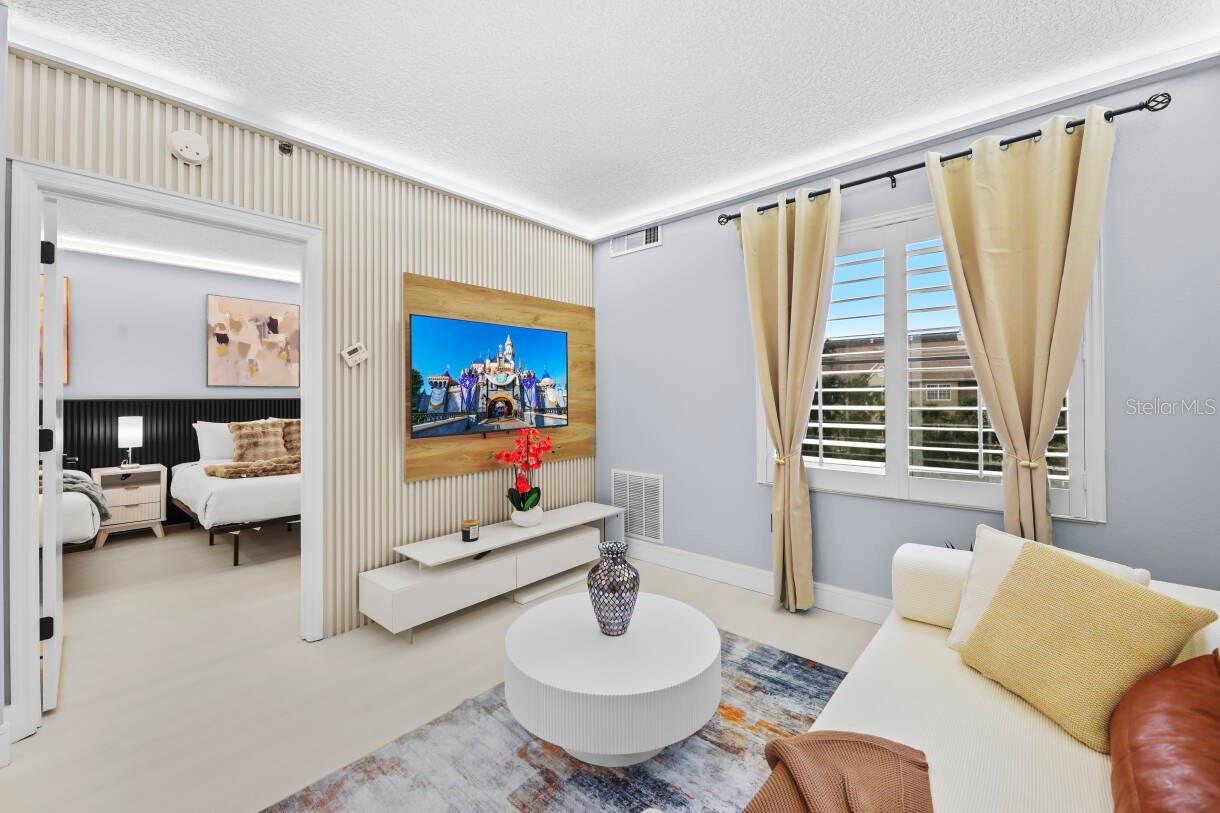 Image 7 of 24 For 7601 Canada Avenue 309
