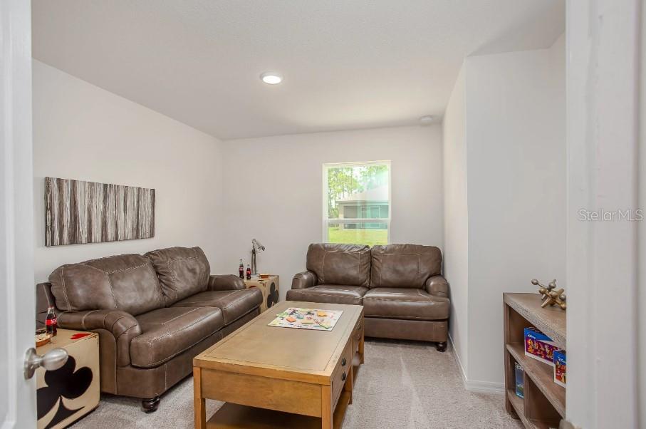 Image 15 of 20 For 10010 Weatherby Avenue