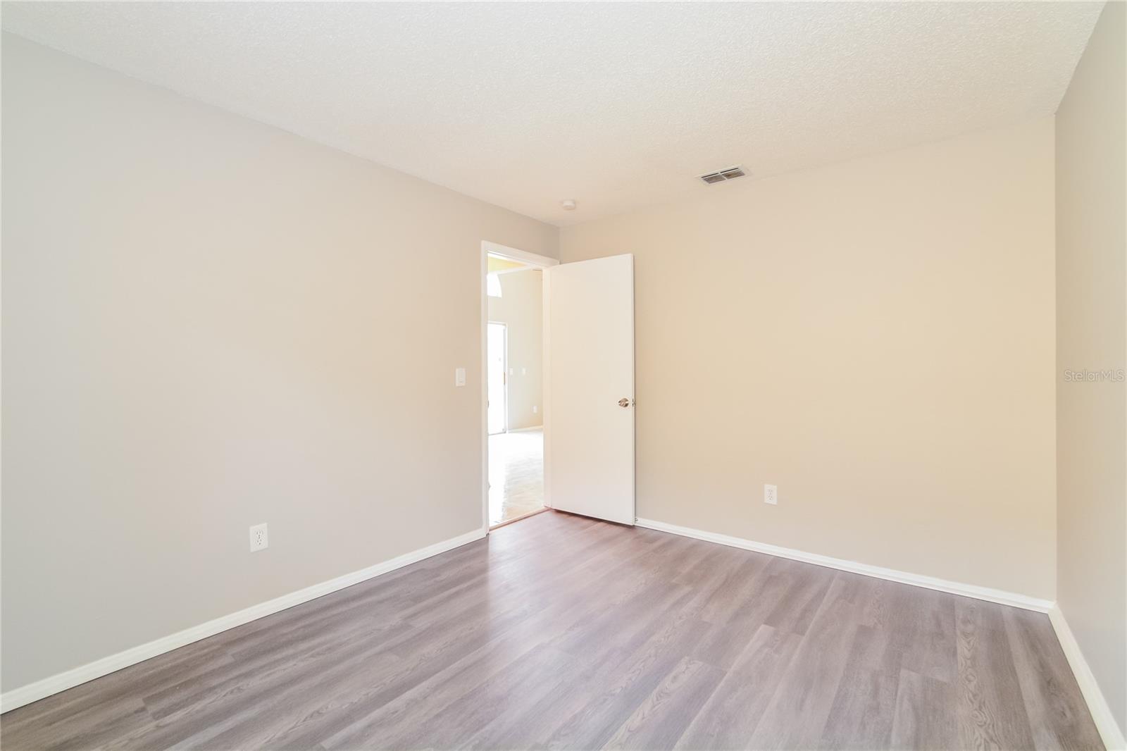 Image 10 of 15 For 3103 Orchard Place