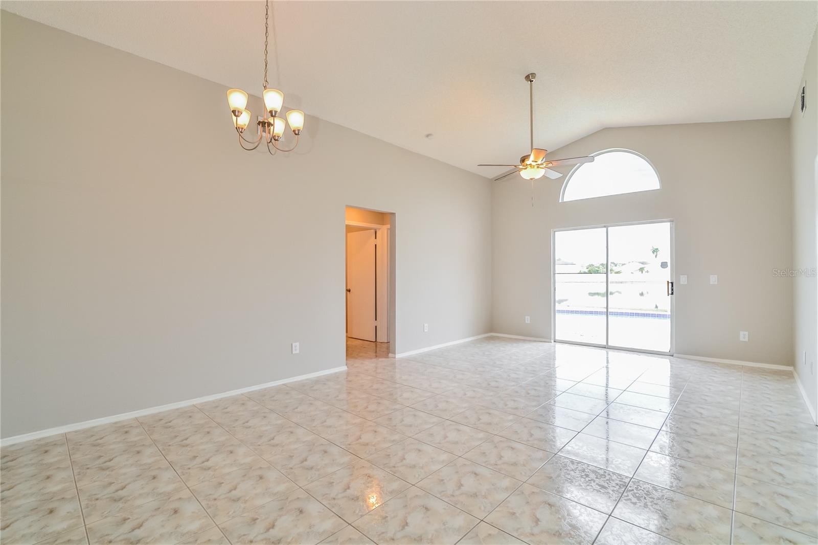 Image 3 of 15 For 3103 Orchard Place