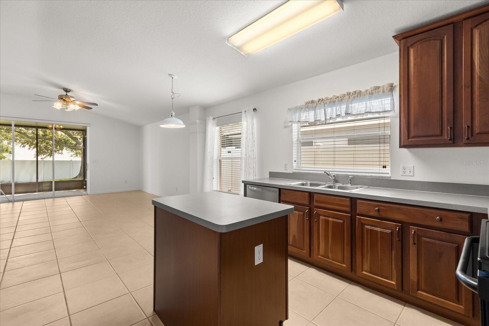 Image 12 of 39 For 1259 Snug Harbor Drive