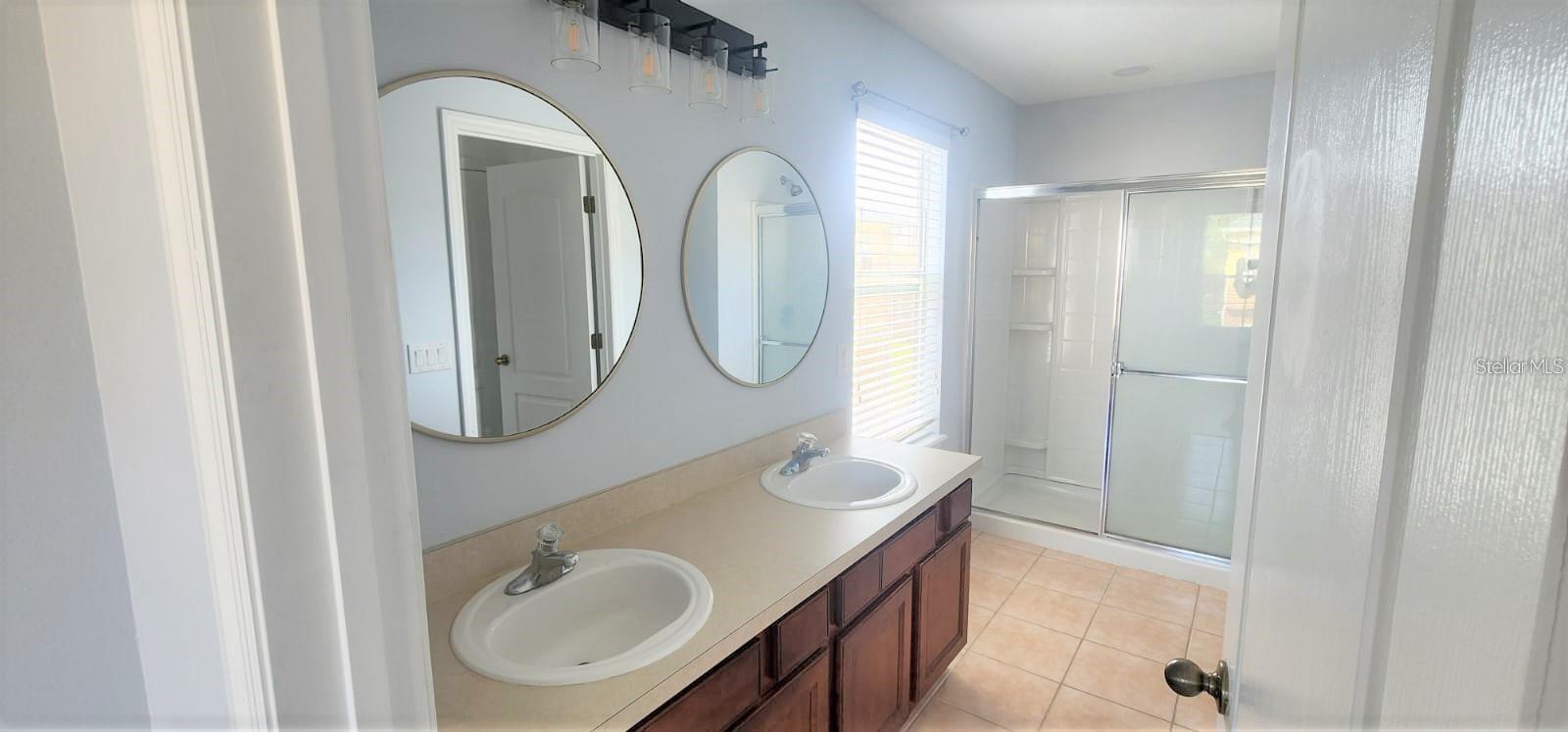 Image 6 of 10 For 3918 Pemberly Pines Circle