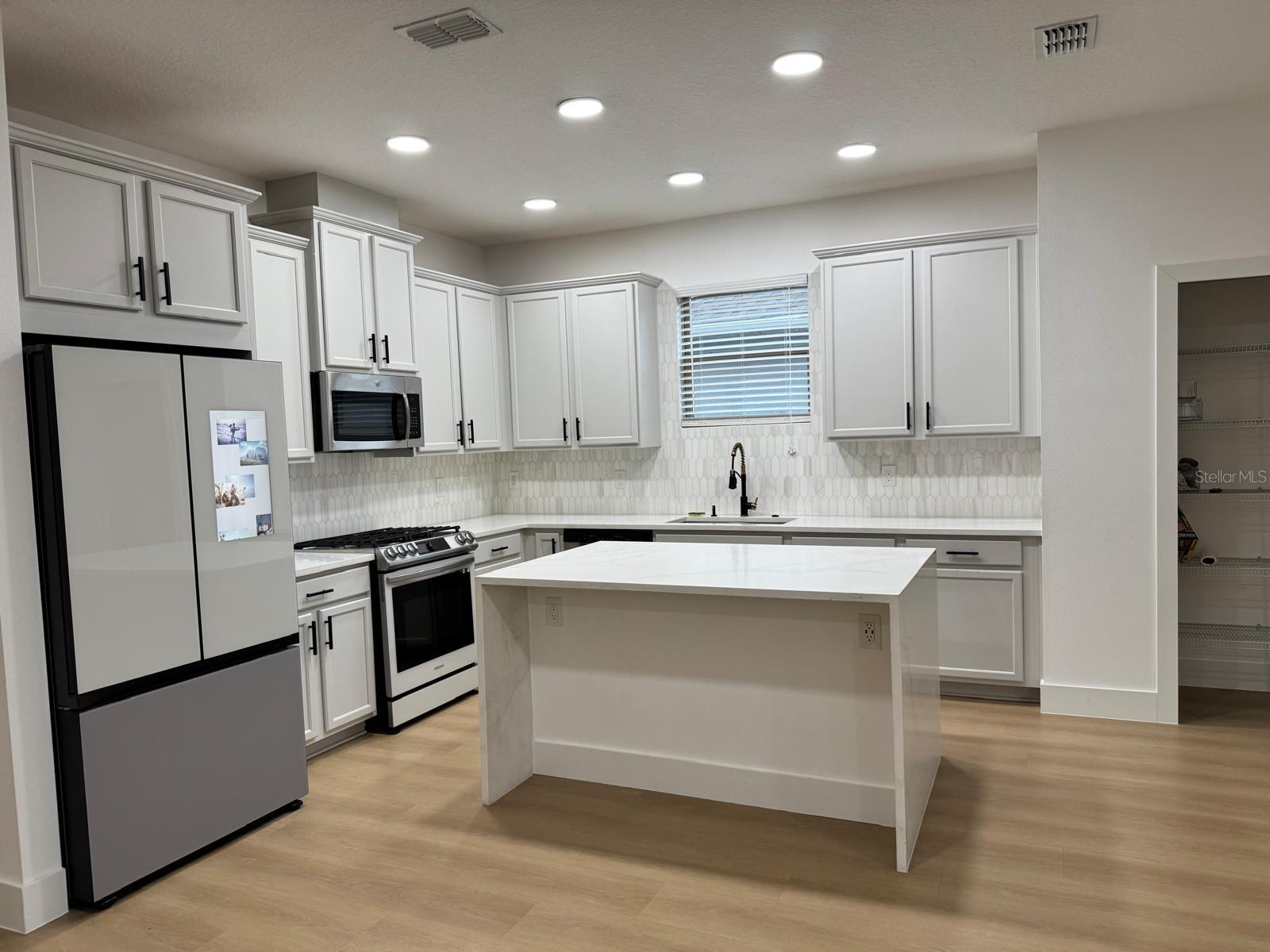 Image 8 of 23 For 480 Kistler Circle