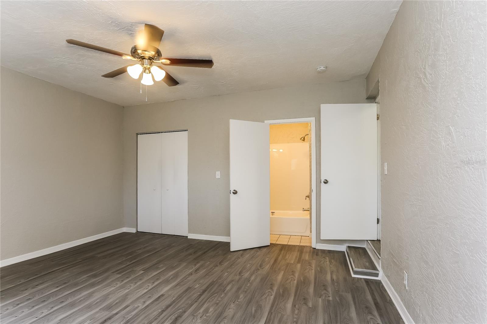 Image 7 of 16 For 2124 Almeria Way S