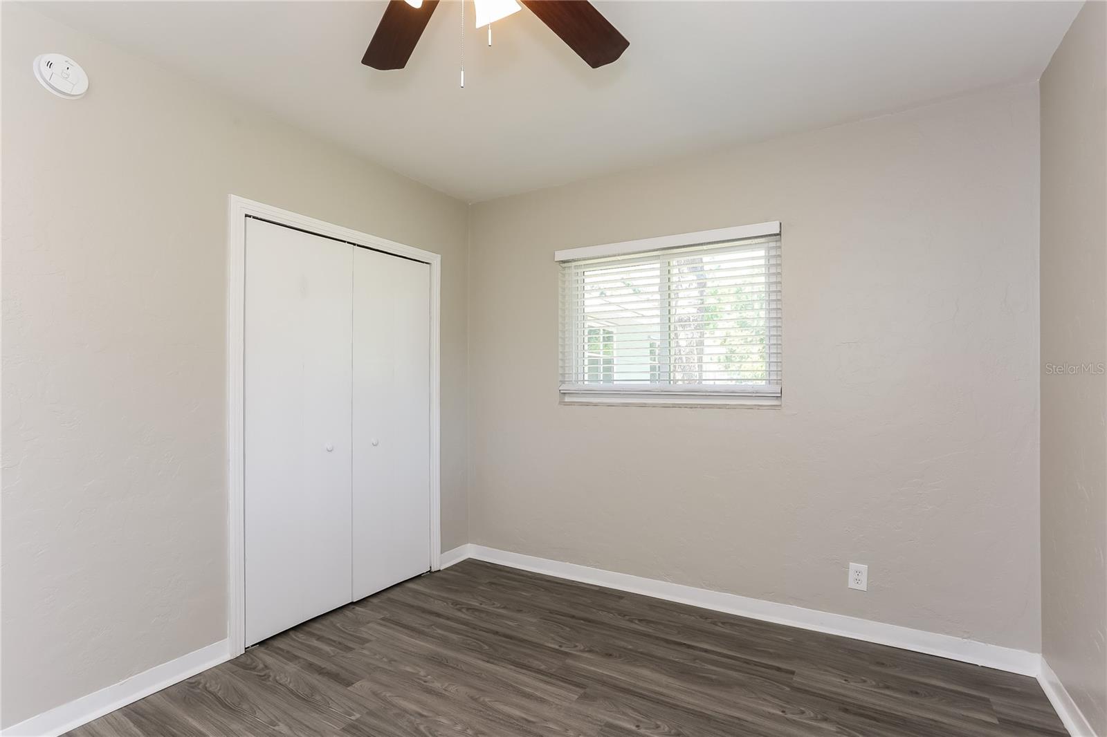 Image 9 of 16 For 2124 Almeria Way S