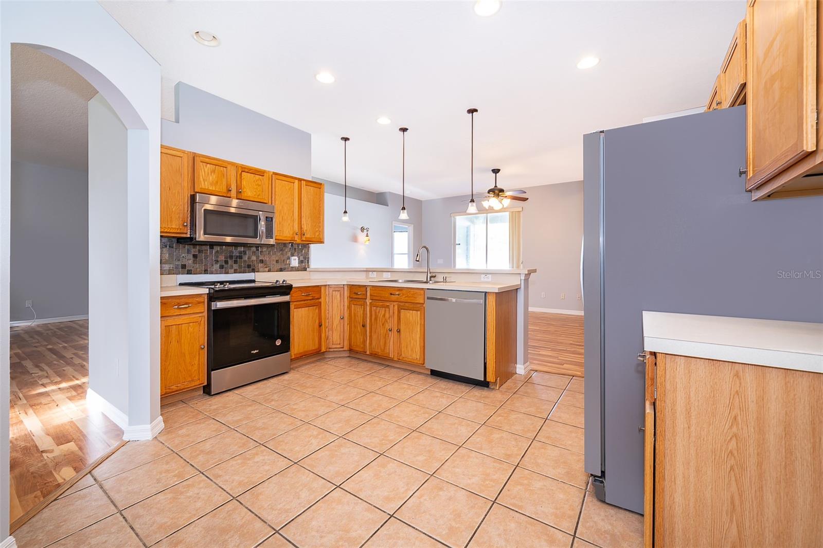 Image 12 of 31 For 2280 Yorville Court