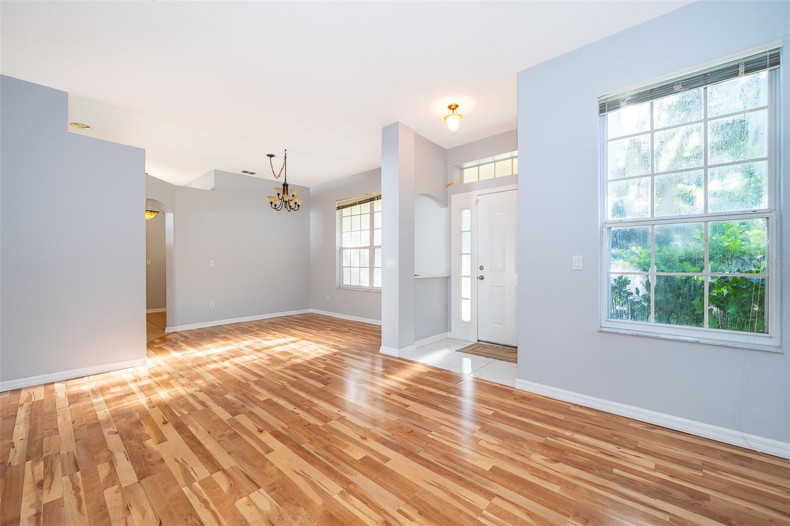 Image 14 of 31 For 2280 Yorville Court