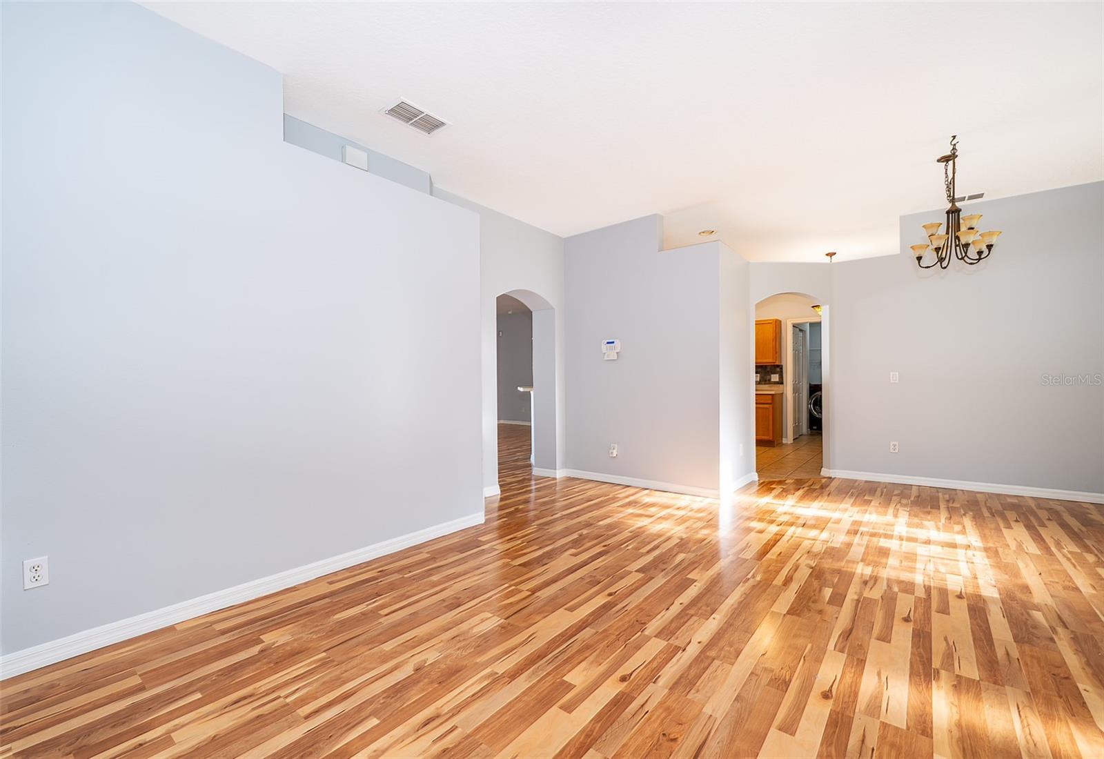 Image 4 of 31 For 2280 Yorville Court