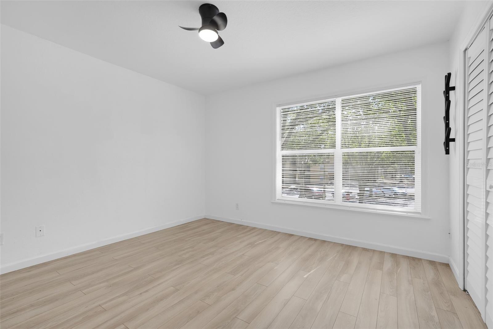 Image 22 of 36 For 7605 Pissarro Drive 13207