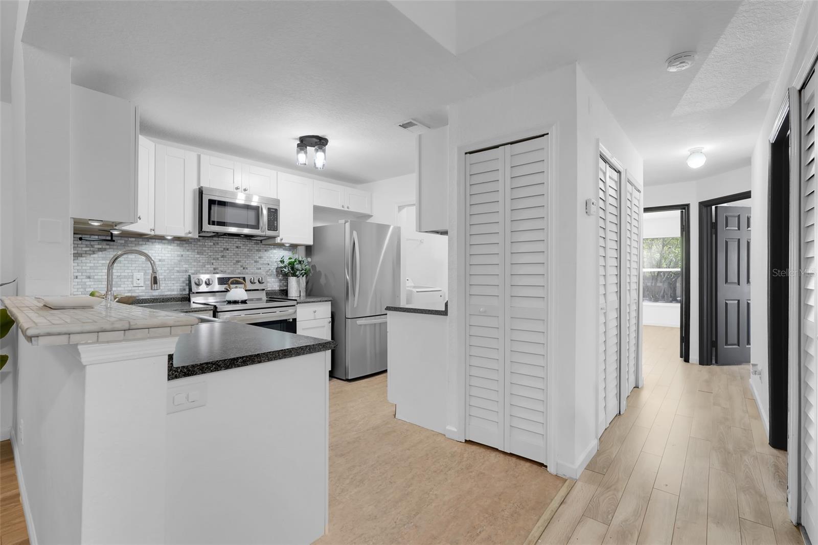Image 5 of 36 For 7605 Pissarro Drive 13207