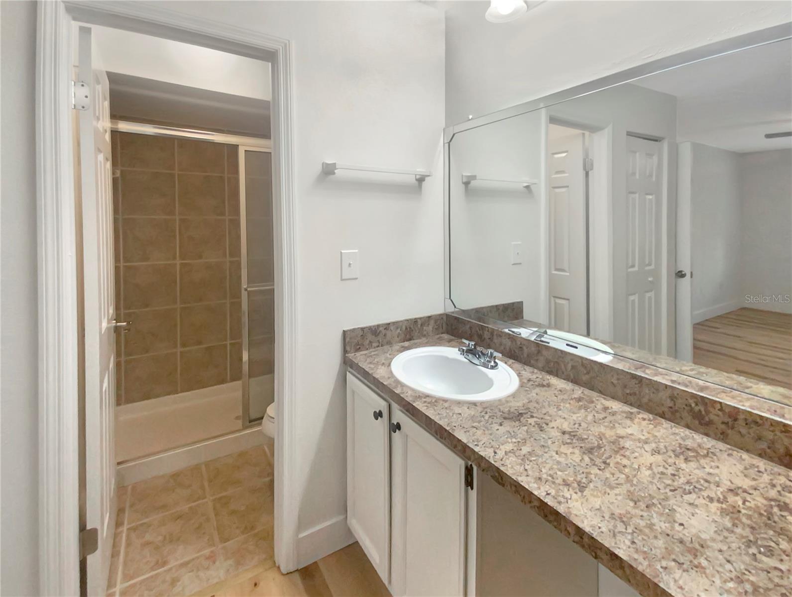 Image 5 of 22 For 232 Riverbend Drive 201