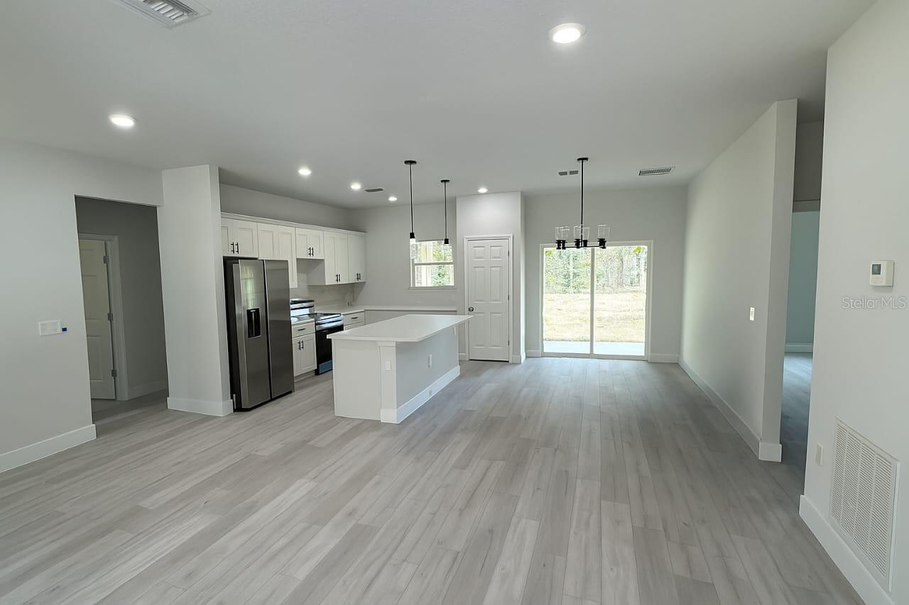 Image 5 of 5 For 1481 Landmark Drive