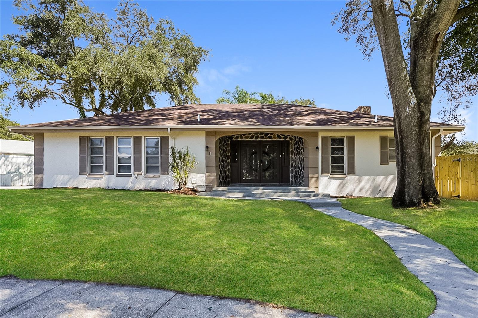 Details for 3 Bay Hill Court, SAFETY HARBOR, FL 34695