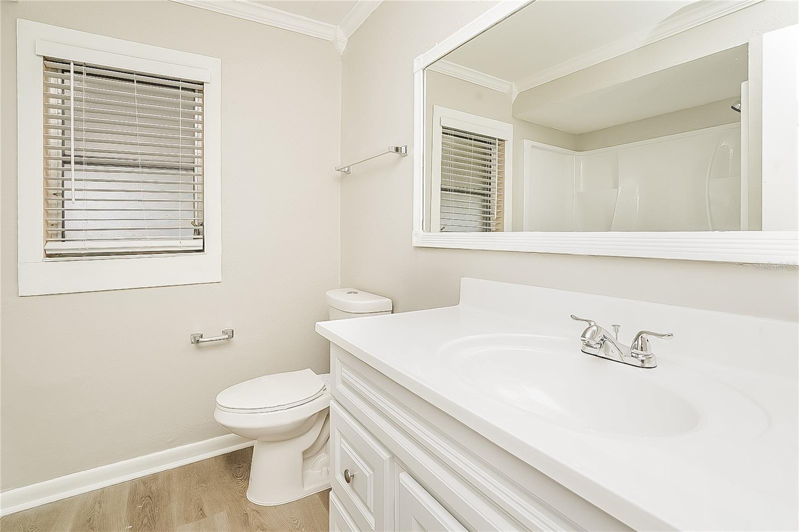 Image 14 of 16 For 3 Bay Hill Court