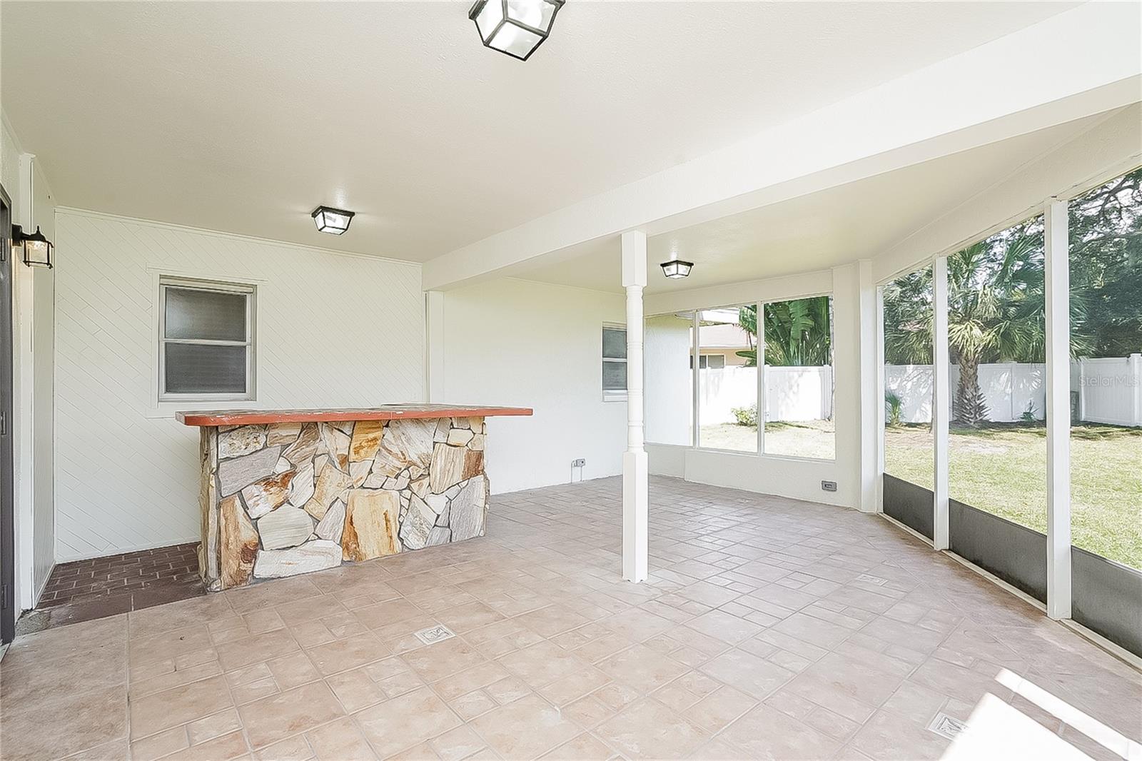 Image 6 of 16 For 3 Bay Hill Court