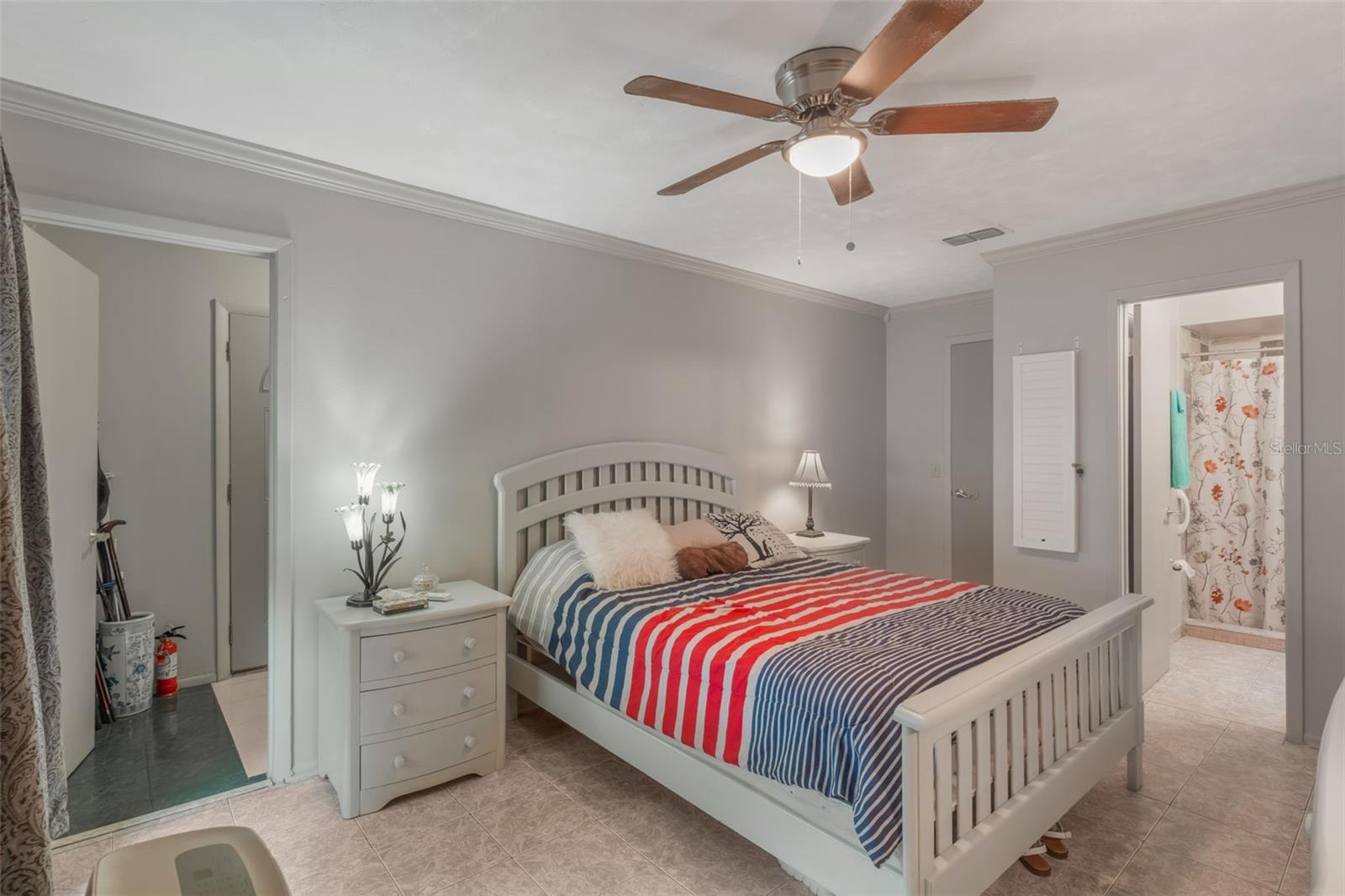 Image 13 of 29 For 380 Brittany Circle
