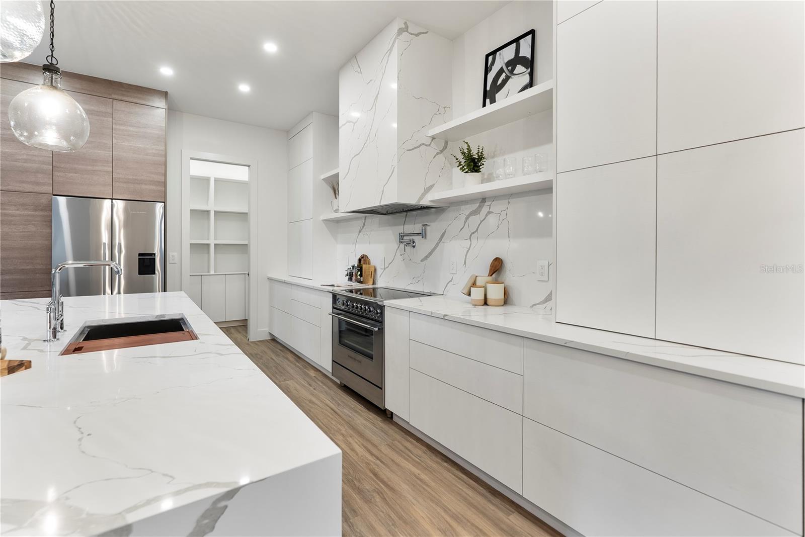 Image 3 of 50 For 2509 Raehn Street