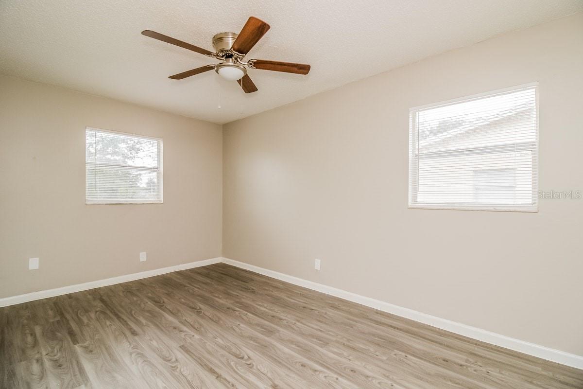 Image 10 of 17 For 8516 Gold Ridge Circle