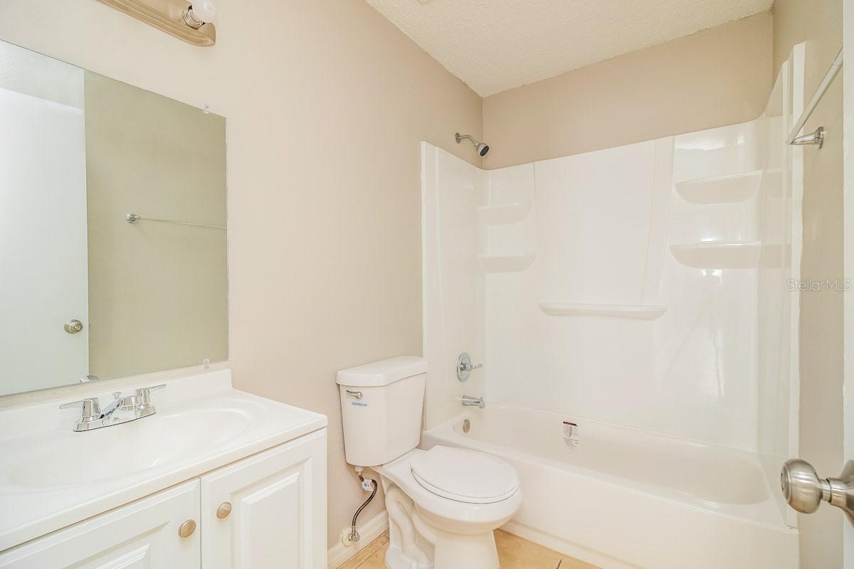 Image 14 of 17 For 8516 Gold Ridge Circle