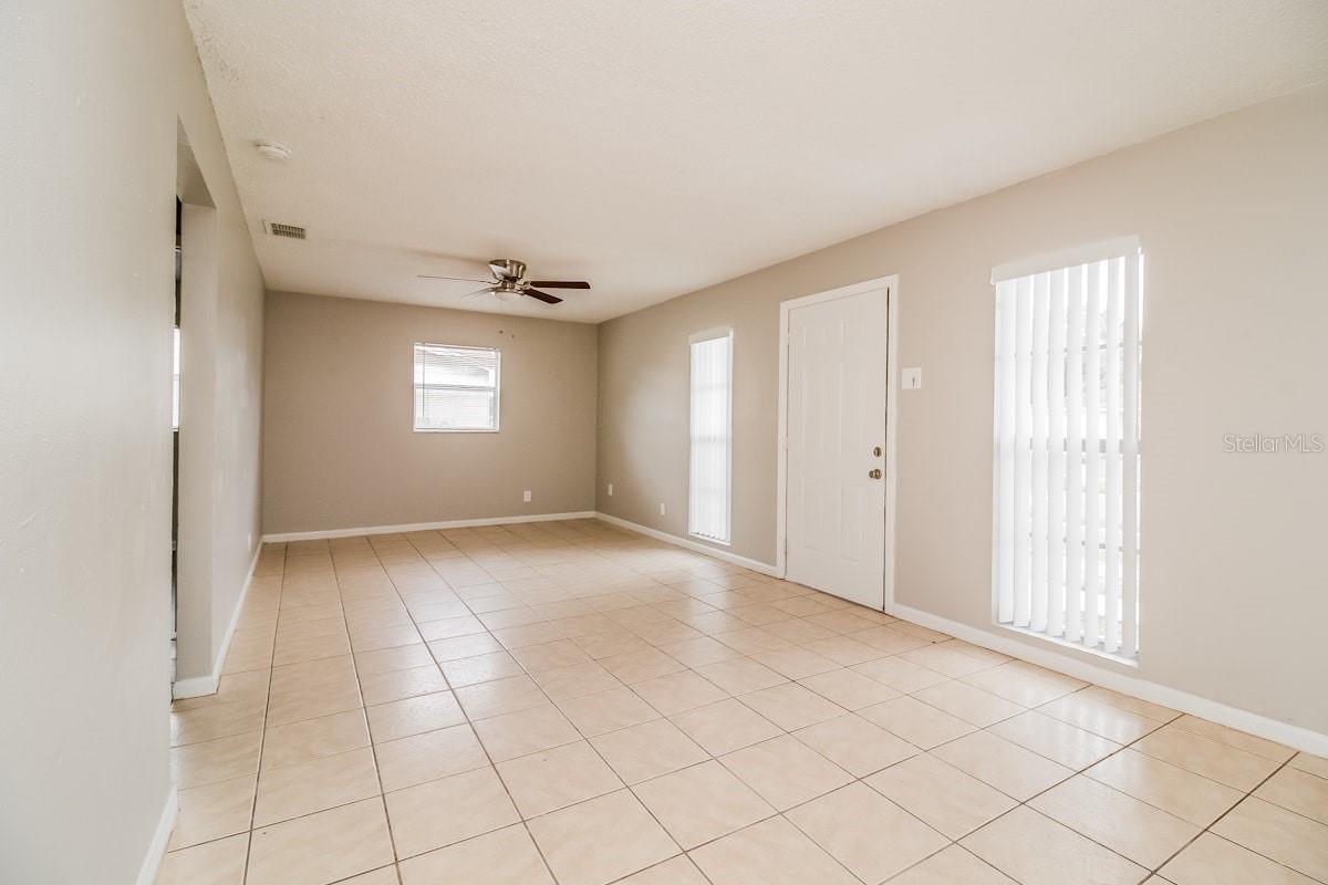 Image 6 of 17 For 8516 Gold Ridge Circle
