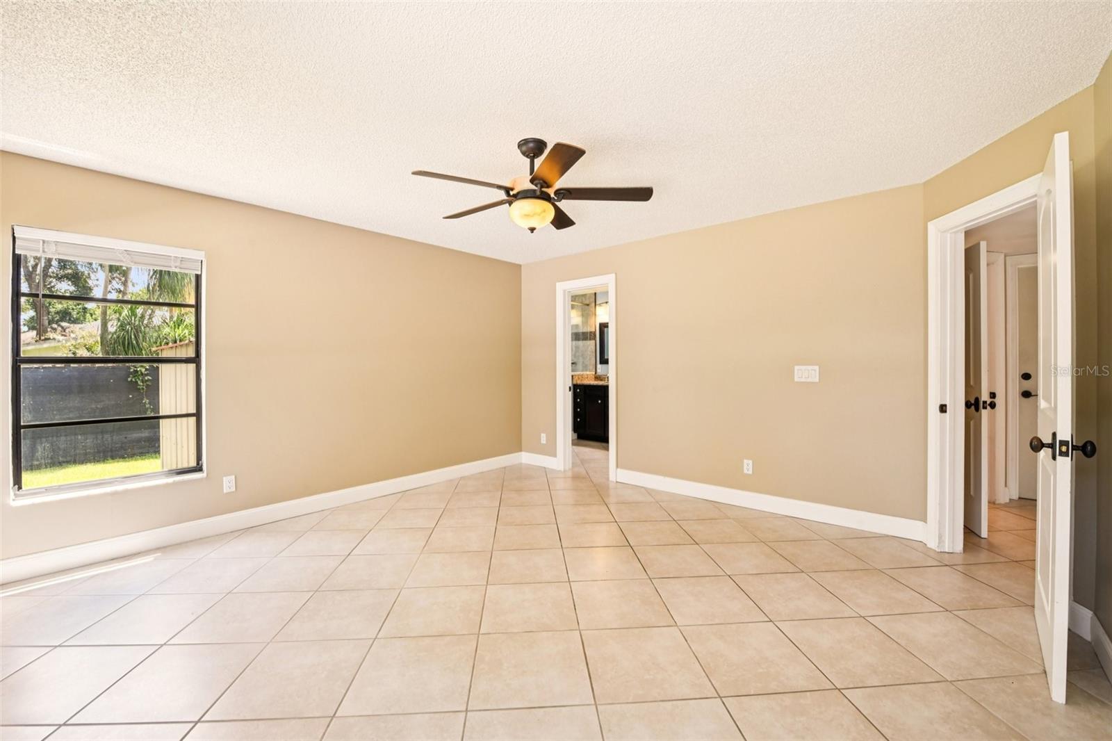 Image 20 of 40 For 848 Bucksaw Place
