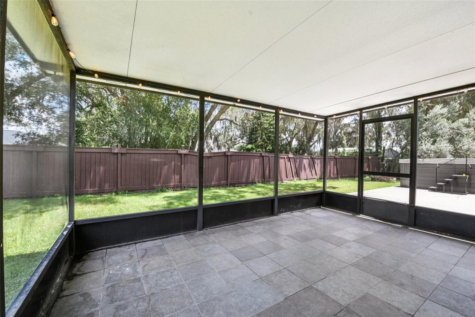 Image 34 of 40 For 848 Bucksaw Place
