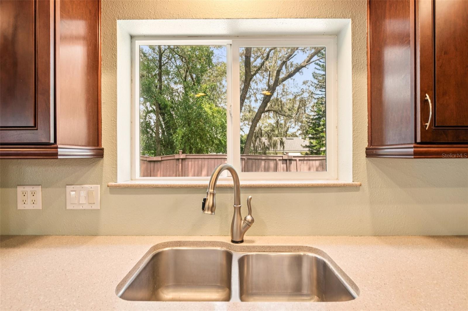 Image 4 of 40 For 848 Bucksaw Place