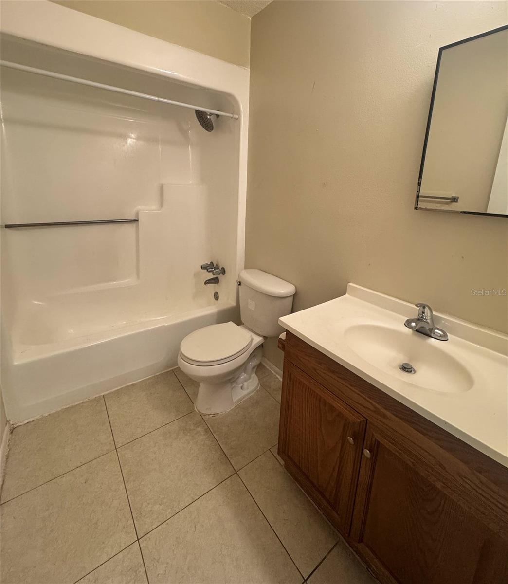Image 15 of 21 For 2744 Botts Landing Road 704