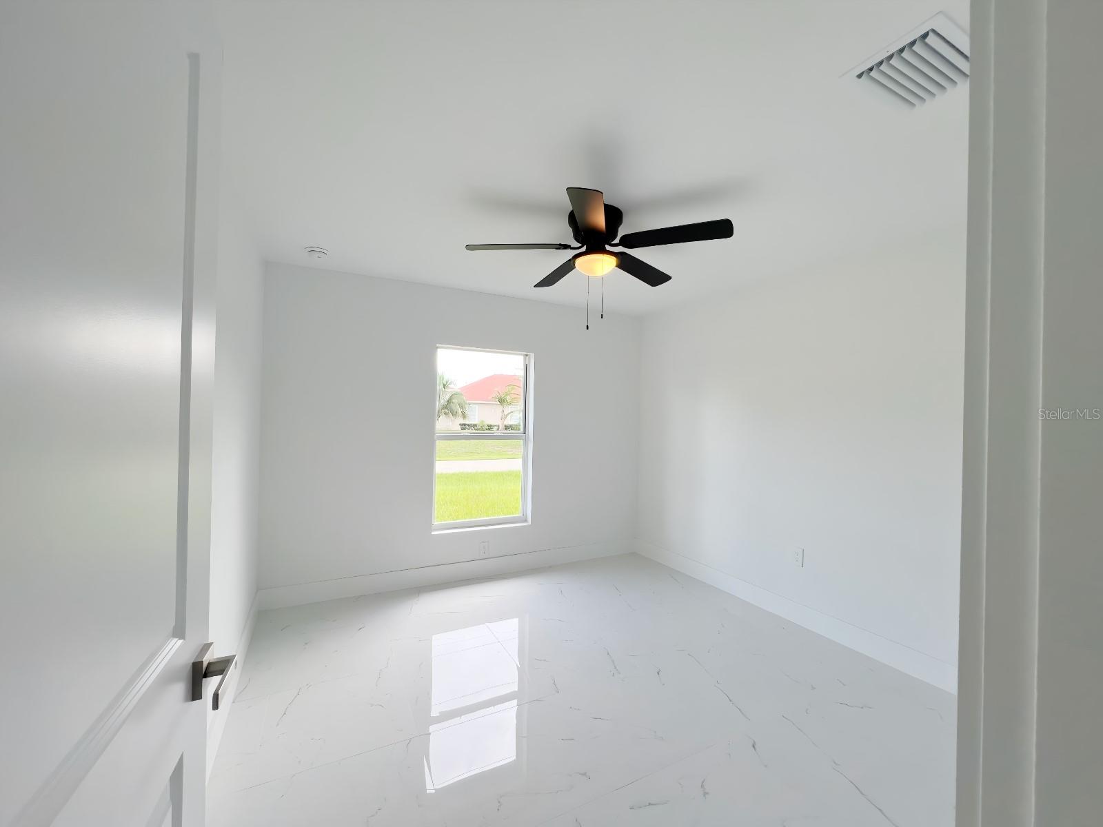 Image 11 of 14 For 2709 13th Street Sw