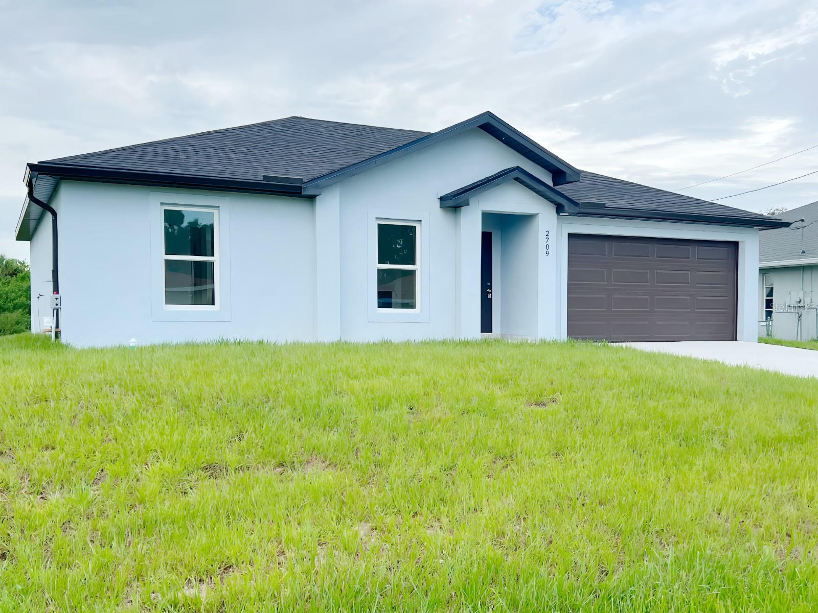 Image 2 of 14 For 2709 13th Street Sw