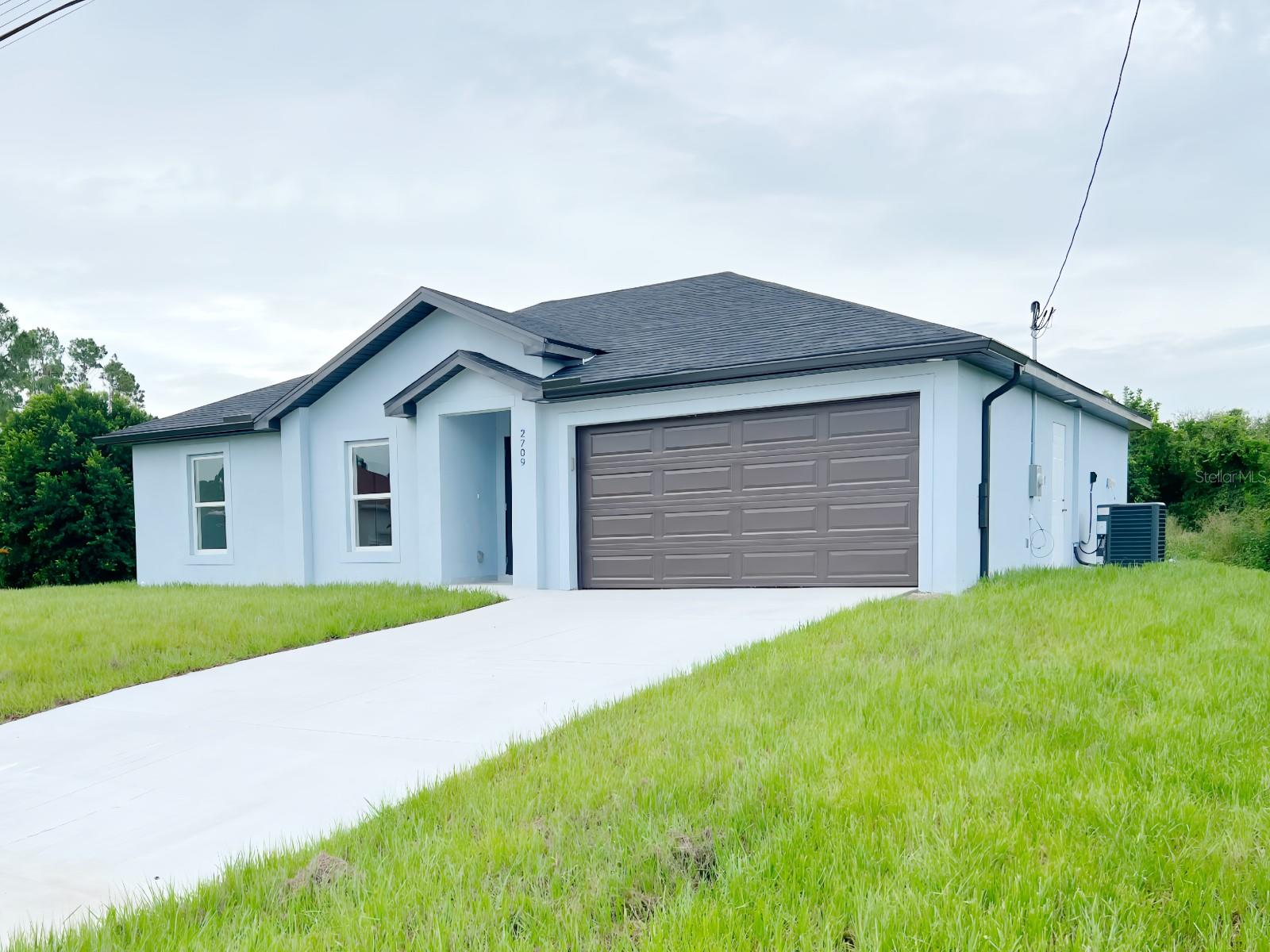 Image 3 of 14 For 2709 13th Street Sw